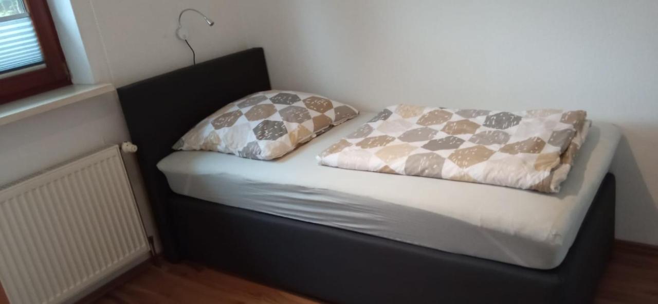 Ferienwohnung In Isenbuettel Bagian luar foto